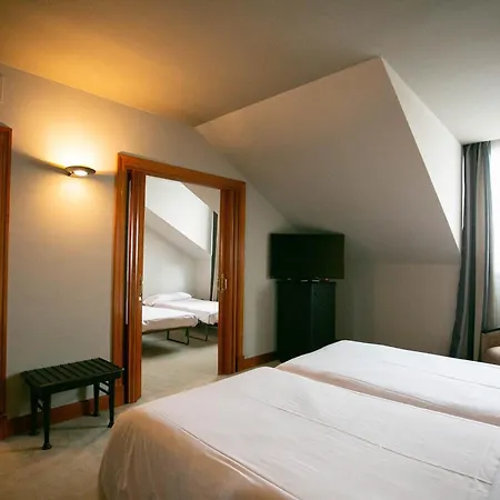Hotel Sercotel Ciudad De 4*