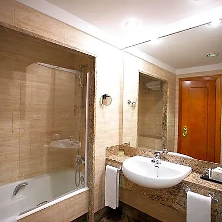 Hotel Sercotel Ciudad De 4*