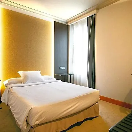 Sercotel Ciudad De Hotel 4*