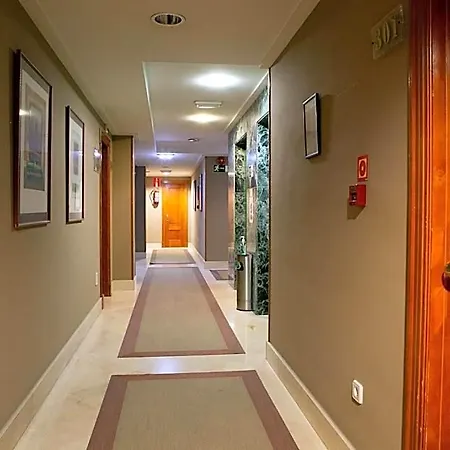 Hotel Sercotel Ciudad De 4*
