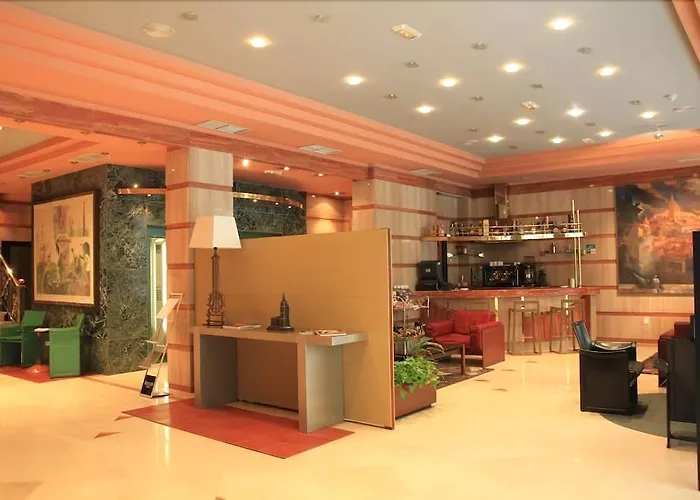 德城奥维多酒店 奥维耶多