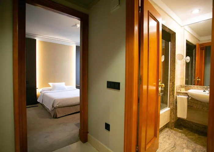 德城奥维多酒店 奥维耶多