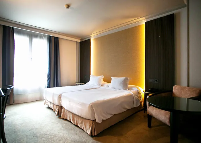 德城奥维多酒店 4*